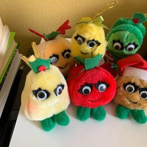 DEL MONTE YUMKINS Christmas Ornaments1991 6 FRUITS & VEGGIES Anthropomorphic